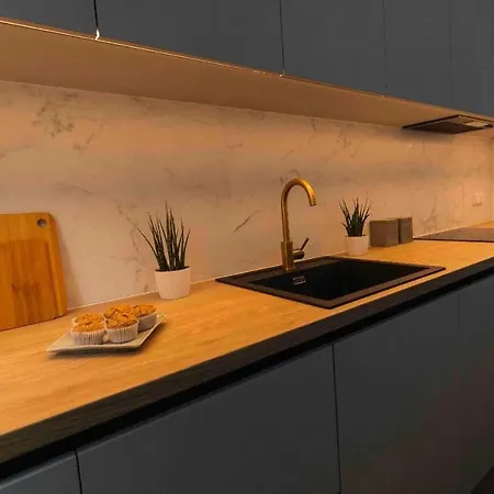 Hotel apartamentowy Km Rent Lodz, Kopernika 15