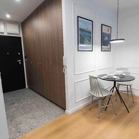 Km Rent Lodz, Kopernika 15 Hotel apartamentowy Łódź